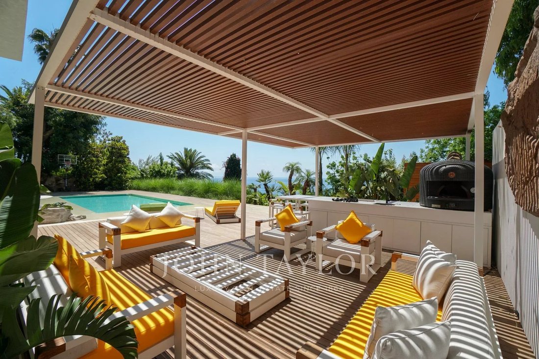 Villa in Cap Martin, Roquebrune-Cap-Martin, France 2 - 18685447