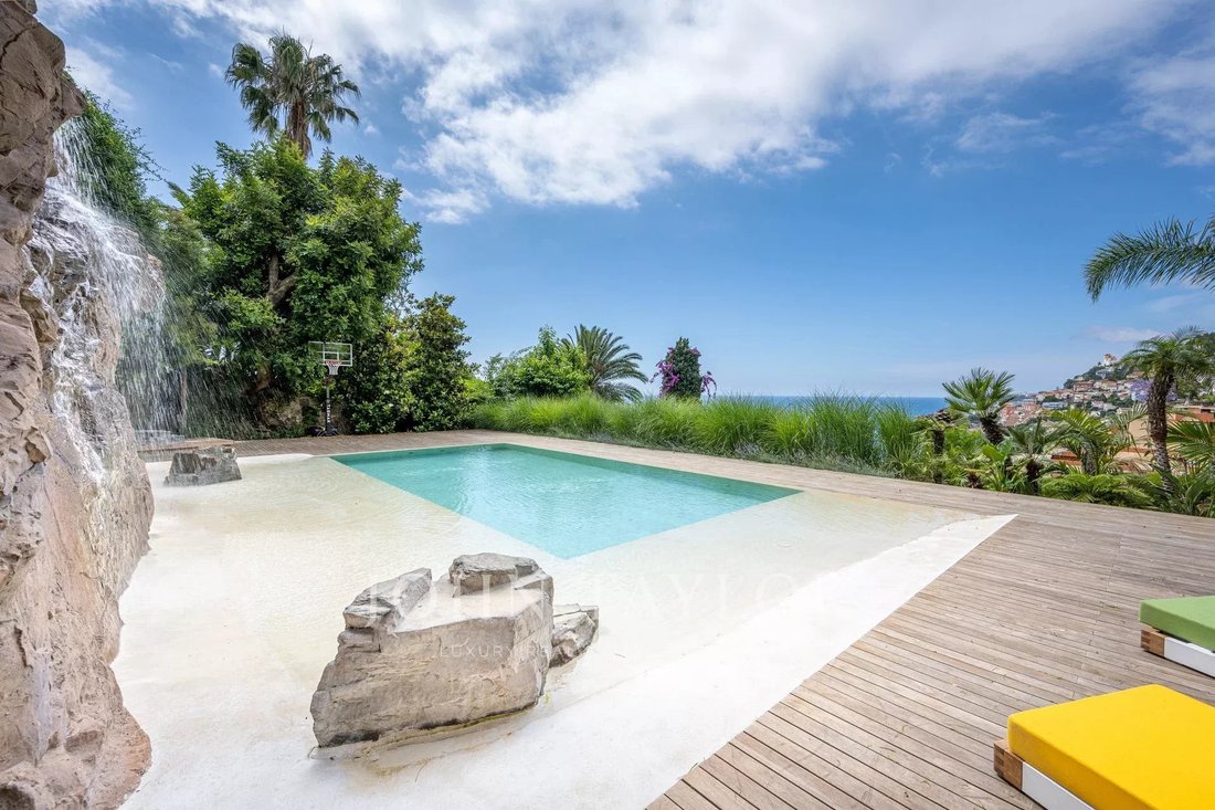 Villa in Cap Martin, Roquebrune-Cap-Martin, France 3 - 18685447
