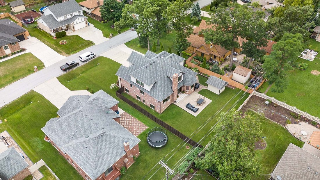 House in Palos Hills, Illinois, United States 5 - 18685240