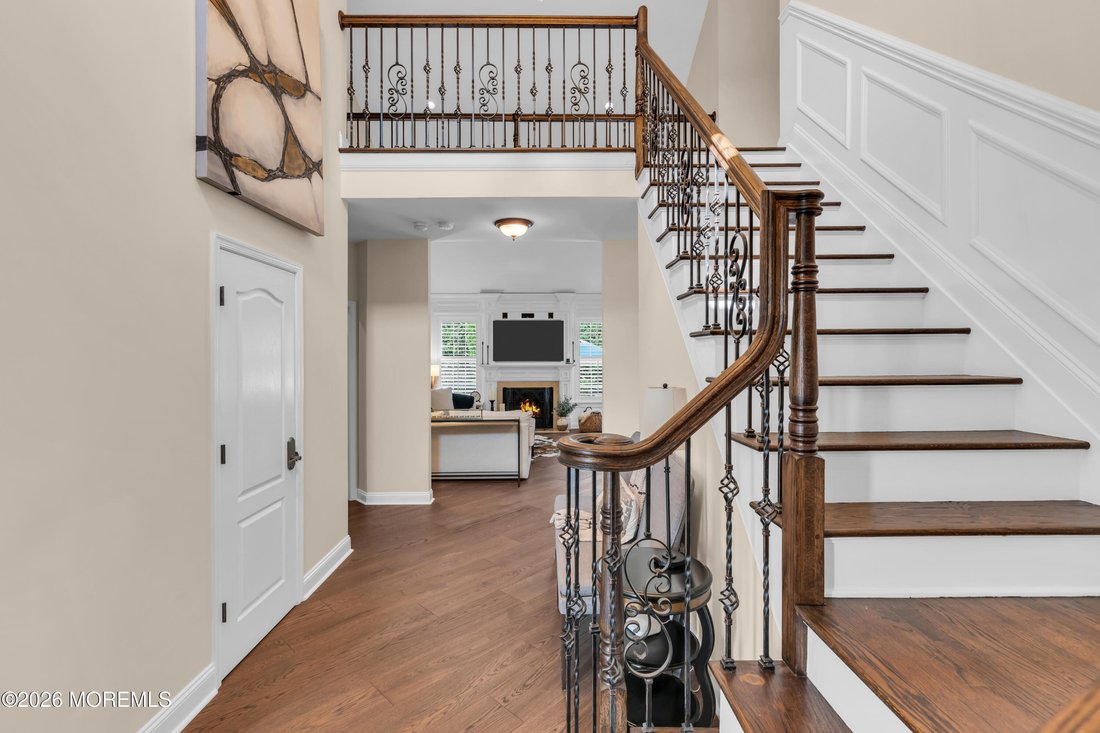 House in Manalapan Township, New Jersey, United States 5 - 18685185