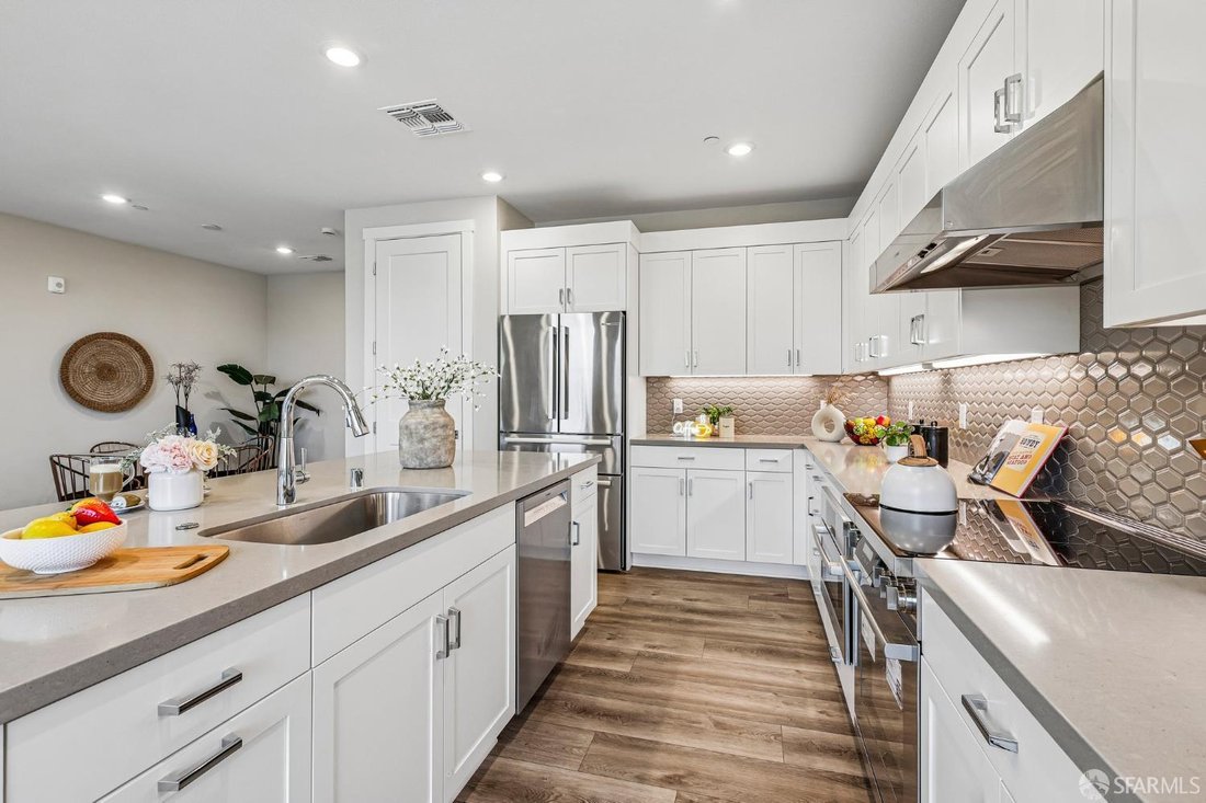 Condo in Sunnyvale, California, United States 4 - 18684658