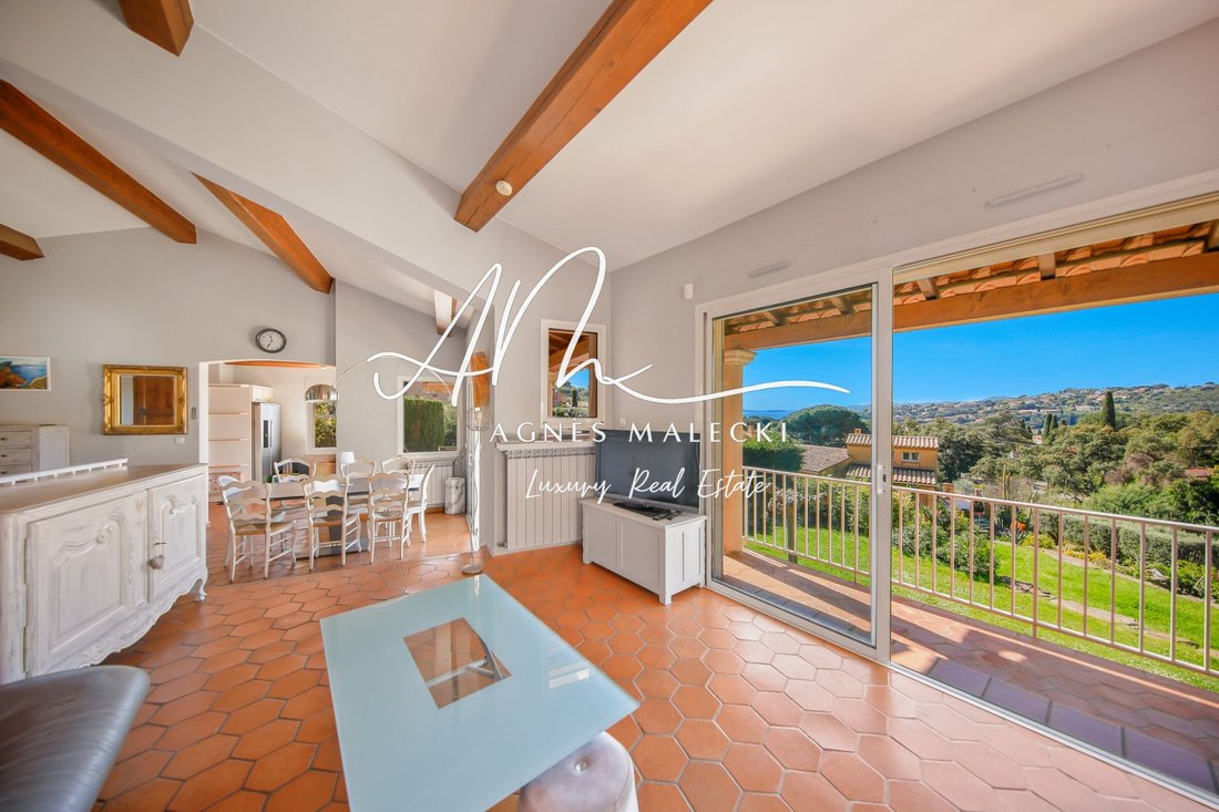 Villa in Le Lavandou, Provence-Alpes-Côte d'Azur, France 5 - 18685057