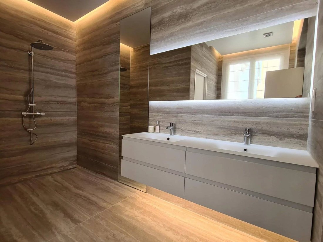 Villa in Cannes, Provence-Alpes-Côte d'Azur, France 5 - 15502685