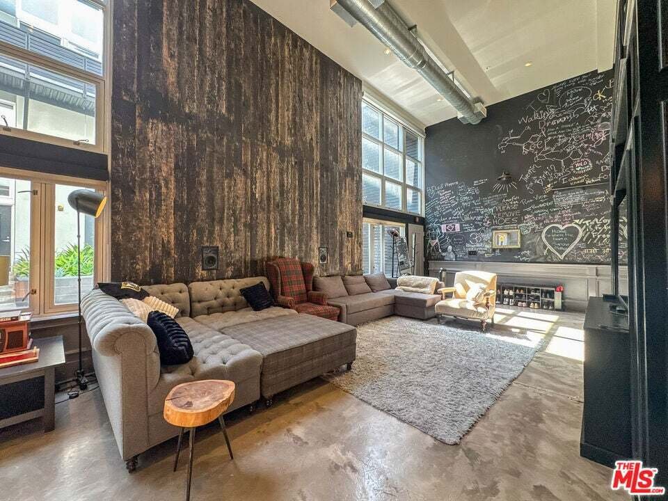 Condo in Los Angeles, California, United States 2 - 18685119