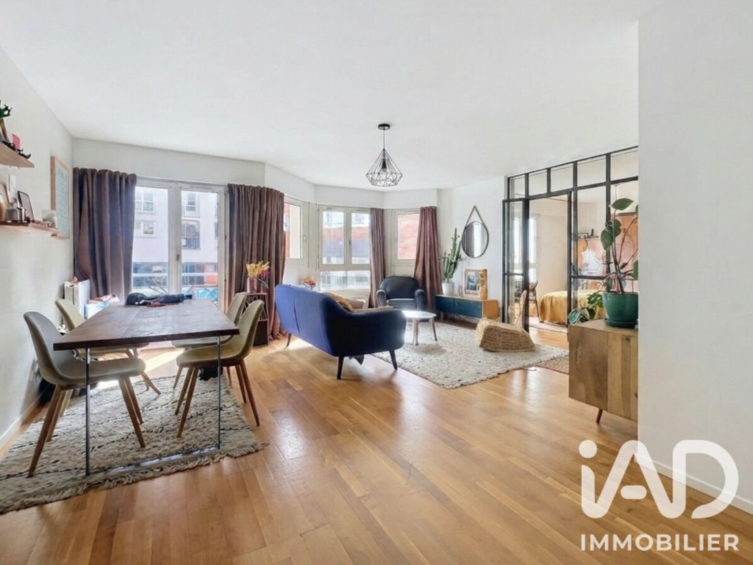 Apartment in Centre Ville, Suresnes, France 1 - 18686786