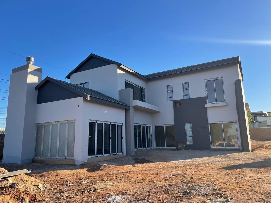 Country House in Olifantsfontein 410-JR, Gauteng, South Africa 3 - 18684922