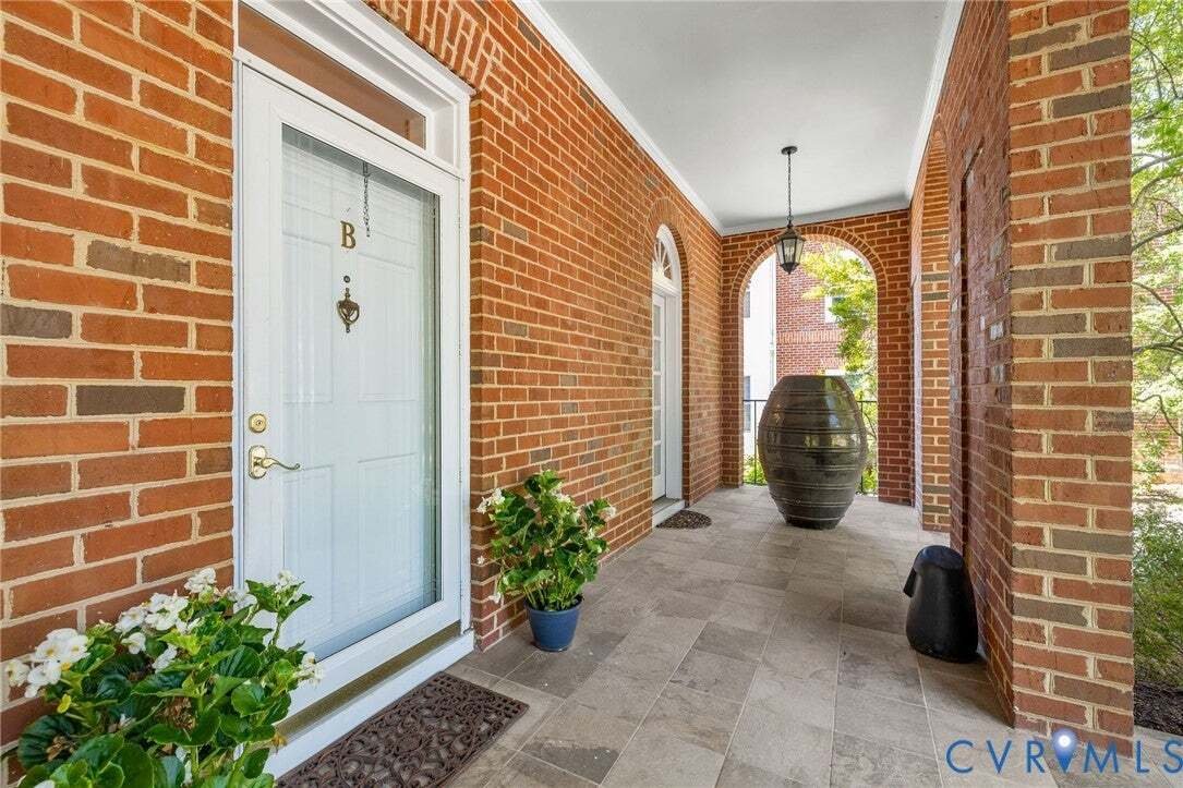 Condo in Charlottesville, Virginia, United States 3 - 18685549