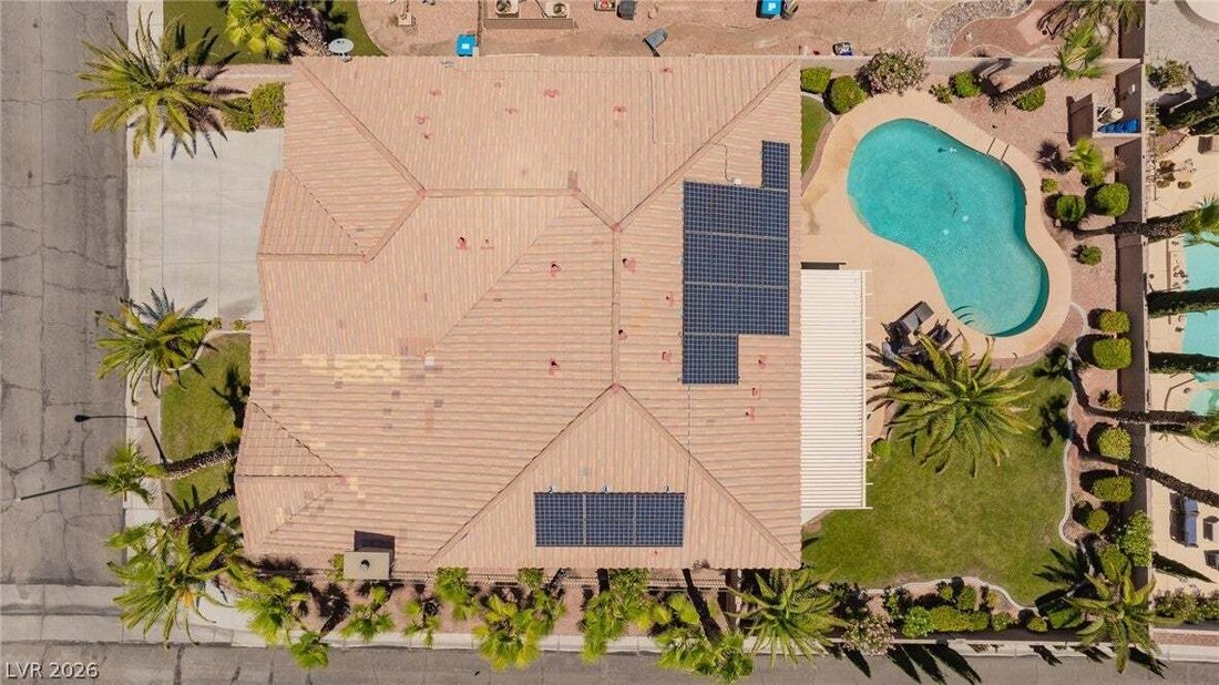 House in Las Vegas, Nevada, United States 5 - 18684712