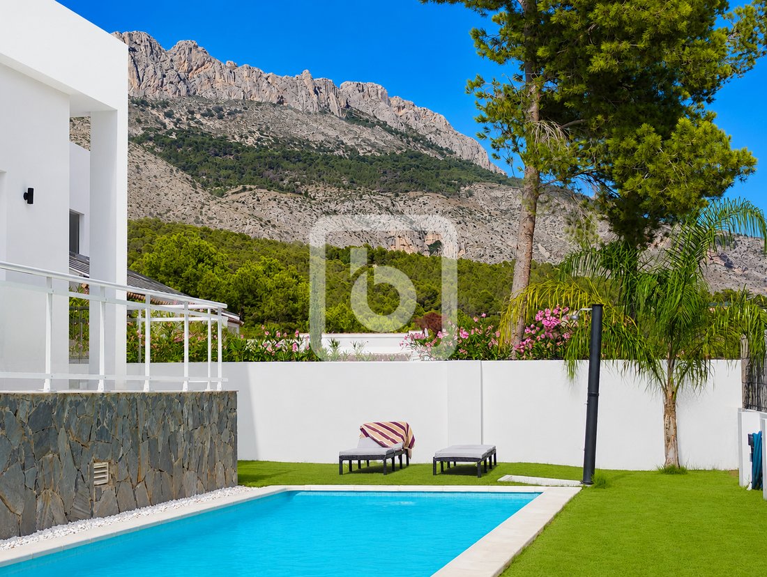 Villa in Altea la Vella, Altea, Valencian Community 1 - 18685442
