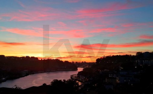 Apartment in Cedofeita, Santo Ildefonso, Se, Miragaia, Sao Nicolau e Vitoria, Porto District, Portugal 1