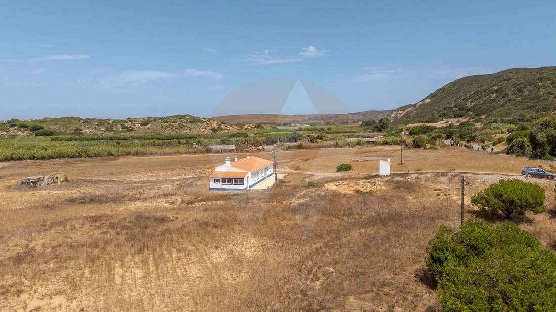 Villa in Bordeira, Algarve, Portugal 3 - 18685058