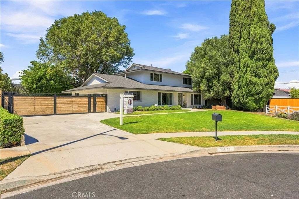 House in Santa Ana, California, United States 1 - 18685294