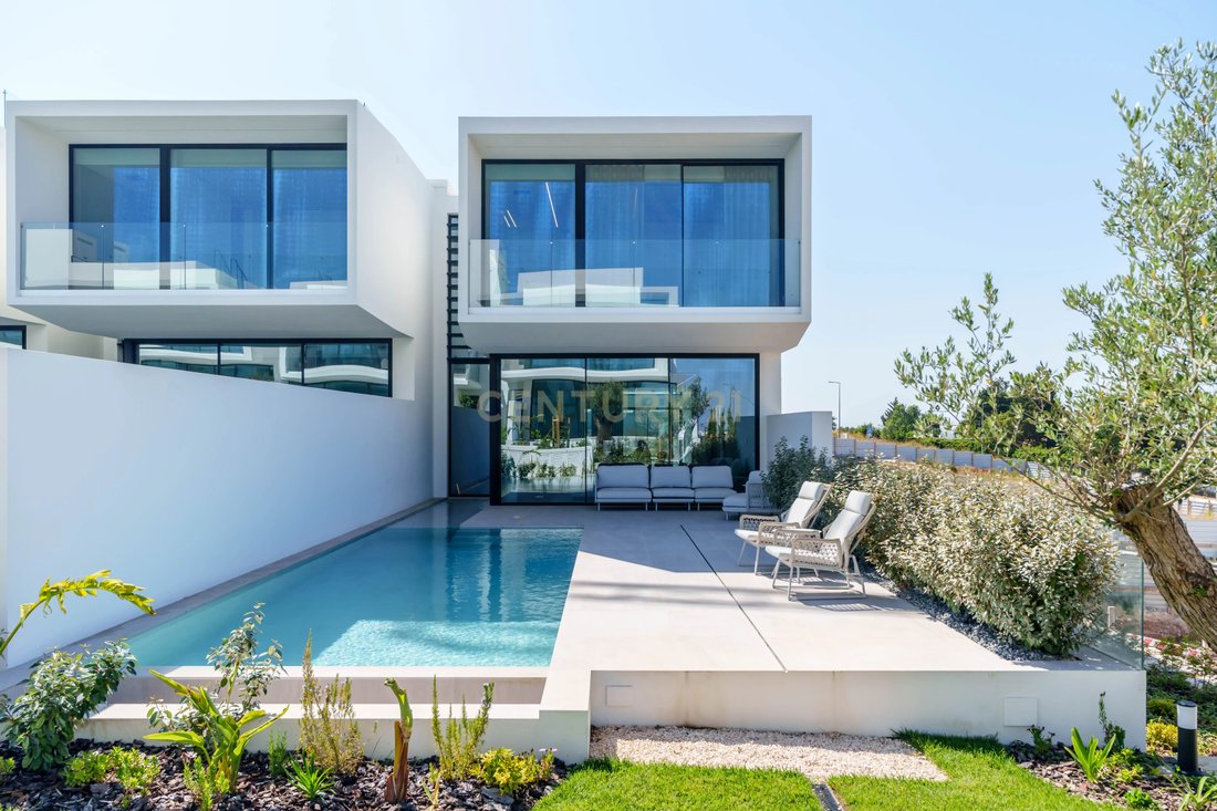 Villa in Olhos de Agua, Algarve, Portugal 3 - 18685612