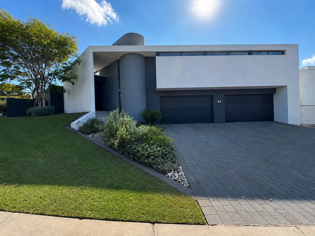 House in Olifantsfontein 410-JR, Gauteng, South Africa 2 - 18685040