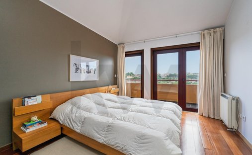 Appartement à Cedofeita, Santo Ildefonso, Sé, Miragaia, São Nicolau e Vitória, District de Porto, Portugal 1