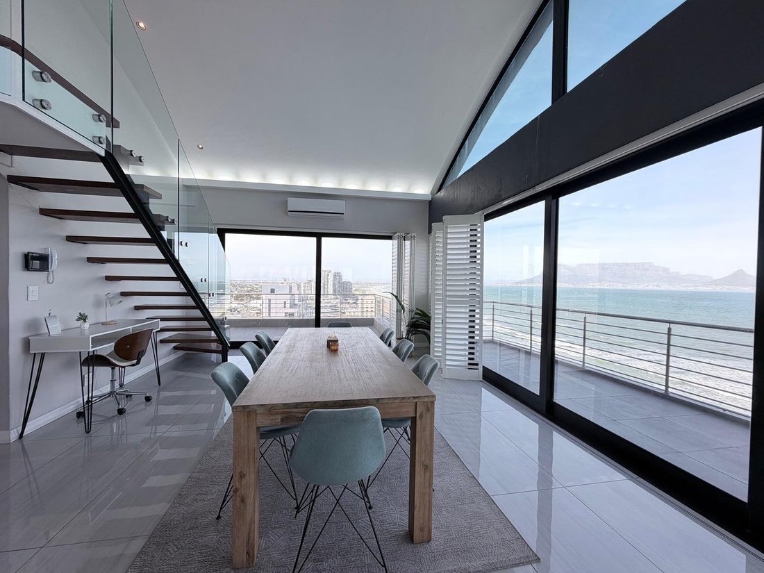 Apartment in Table View, Cape Town, South Africa 3 - 18685127