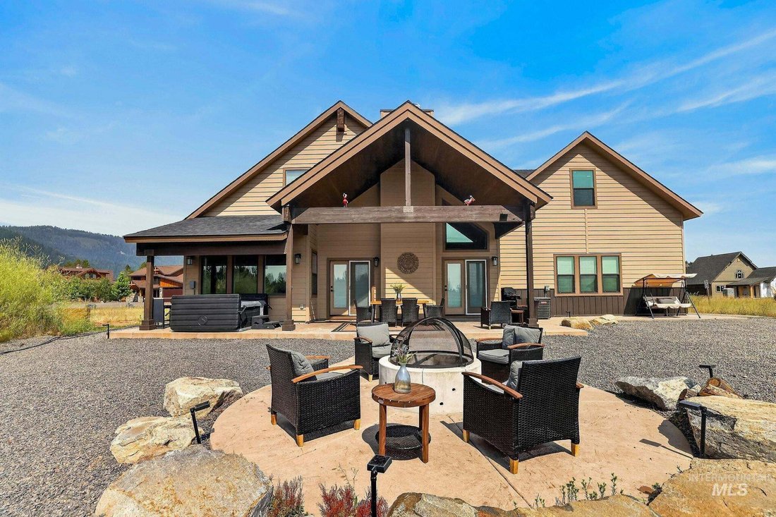 House in Donnelly, Idaho, United States 2 - 18685527