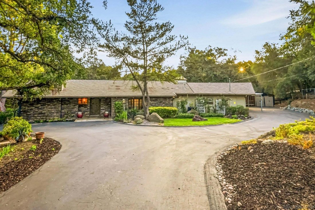 Casa a Alpine, California, Stati Uniti 2 - 18685272