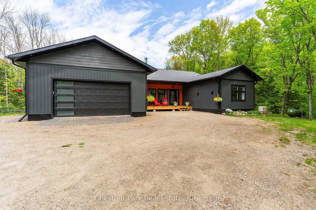 House in Kearney, Ontario, Canada 5 - 18620682