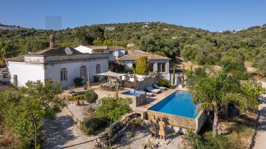Farm Ranch in Santa Barbara de Nexe, Algarve, Portugal 2 - 18685741