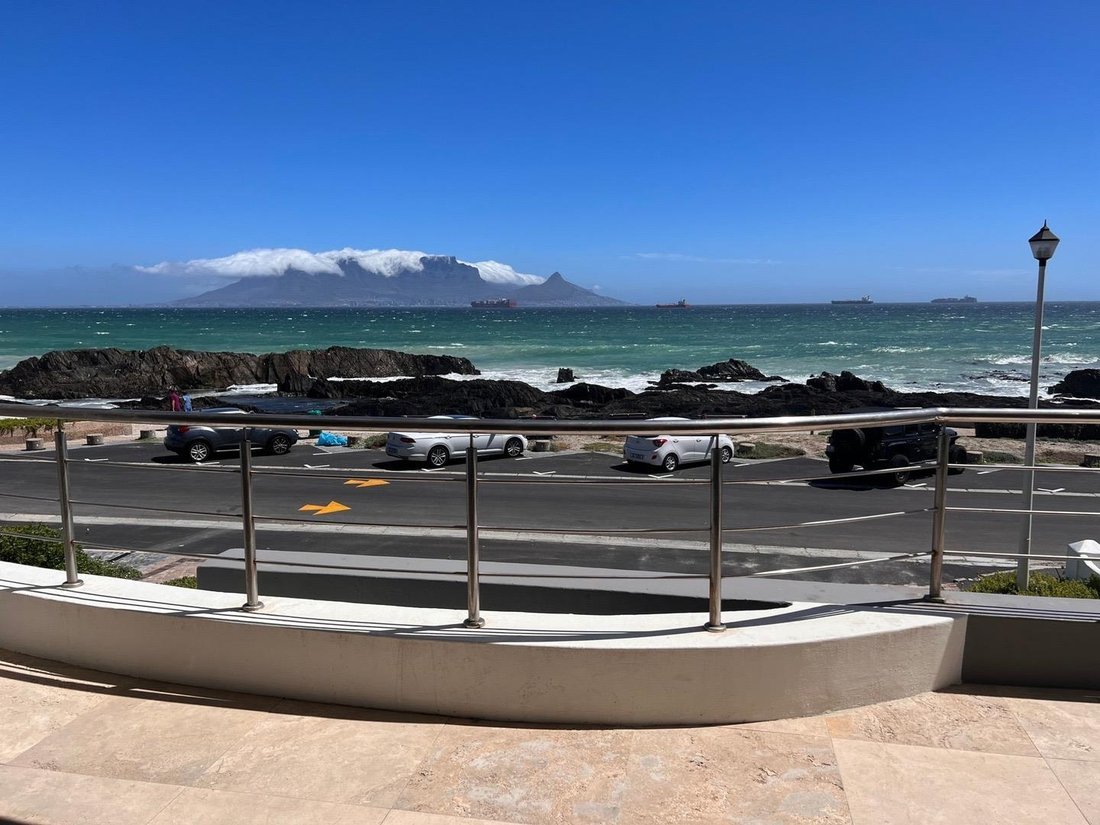 Land in Bloubergstrand, Cape Town, South Africa 5 - 18685138