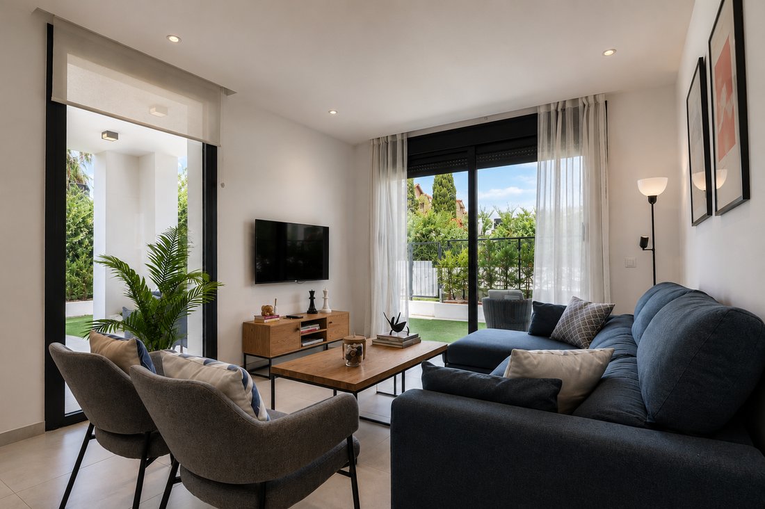 Townhouse in Bel-Air, Estepona, Andalusia 2 - 17893928
