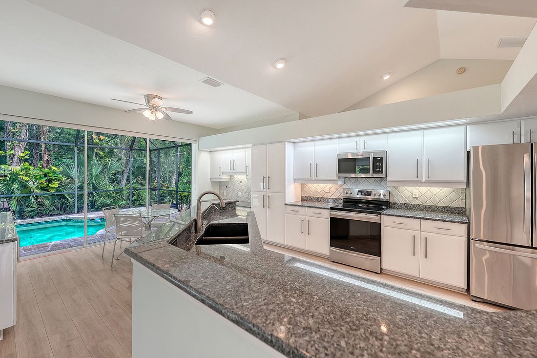 Sarasota, Florida, United States 4 - 18685416