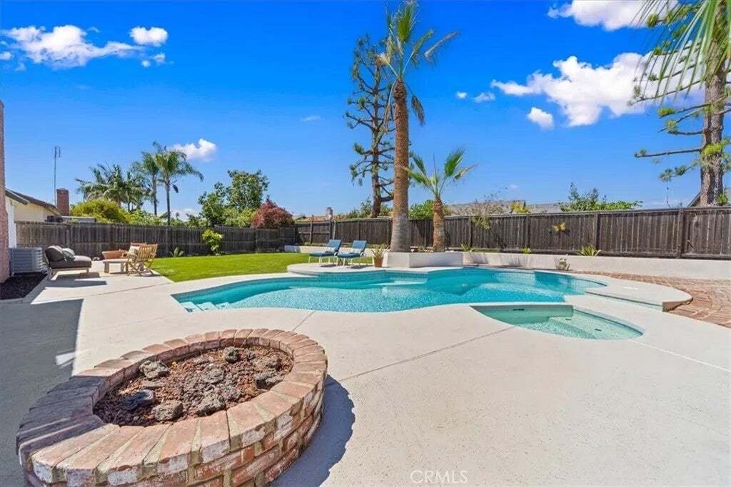 House in Mission Viejo, California, United States 1 - 18685258