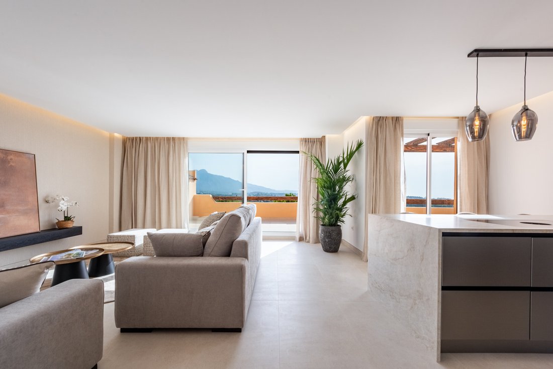 Apartment in Benahavis, Andalusia, Spain 3 - 18684733