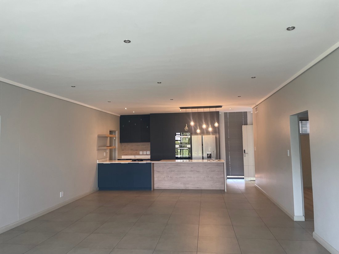 Apartment in Olifantsfontein 410-JR, Gauteng, South Africa 3 - 18684963