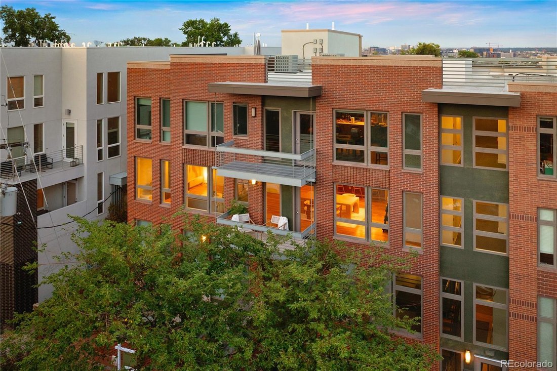 Condo in Denver, Colorado, United States 3 - 18684676
