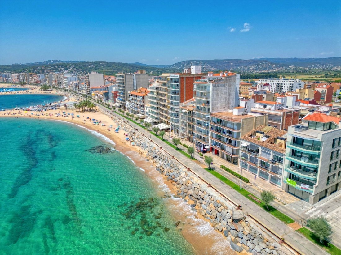 Apartment in Calonge i Sant Antoni, Catalonia, Spain 2 - 18684890