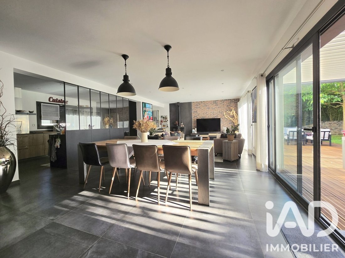 House in Magny-le-Hongre, Ile-de-France, France 3 - 17231652