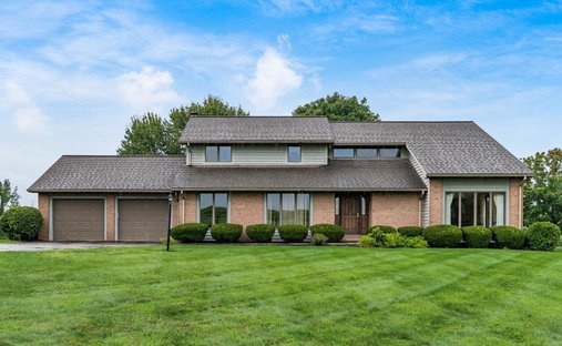House in Somerset, Ohio, United States 1