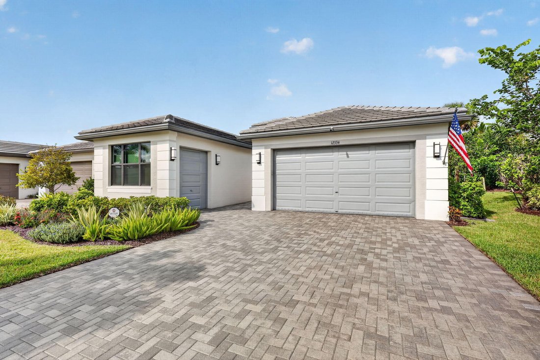 House in Port St. Lucie, Florida, United States 3 - 18684796