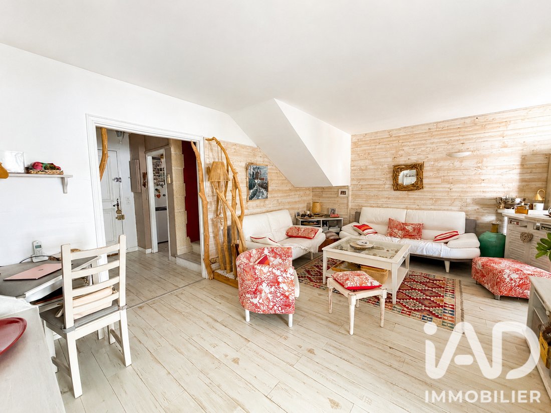 House in Hyeres, Provence-Alpes-Côte d'Azur, France 2 - 18686936