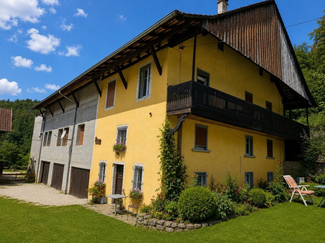 House in Glay, Bourgogne – Franche-Comté, France 2 - 18686279