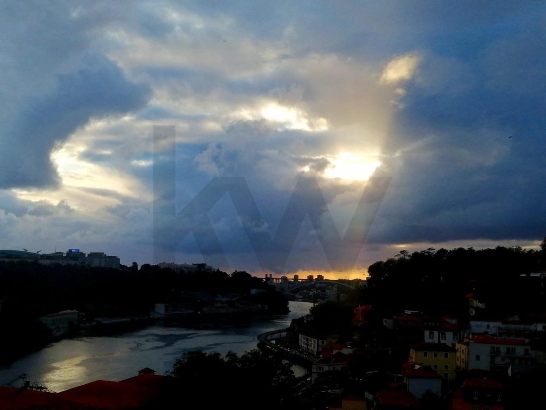 Apartamento en Cedofeita, Santo Ildefonso, Sé, Miragaia, São Nicolau e Vitória, Distrito de Oporto, Portugal 2 - 17385888