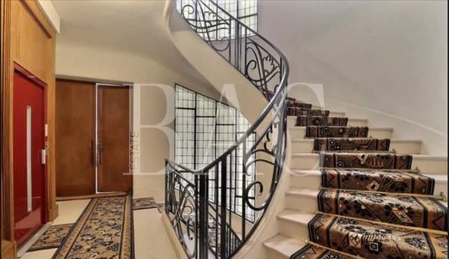 Apartment in Muette Sud, Paris 16e Arrondissement, Paris 2 - 15622663