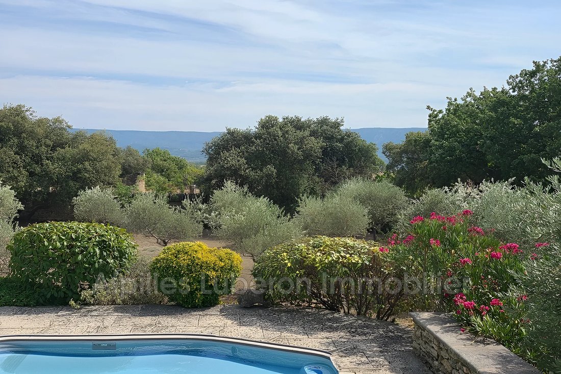 Villa in Cabrières-d'Avignon, Provence-Alpes-Côte d'Azur, France 5 - 18685343