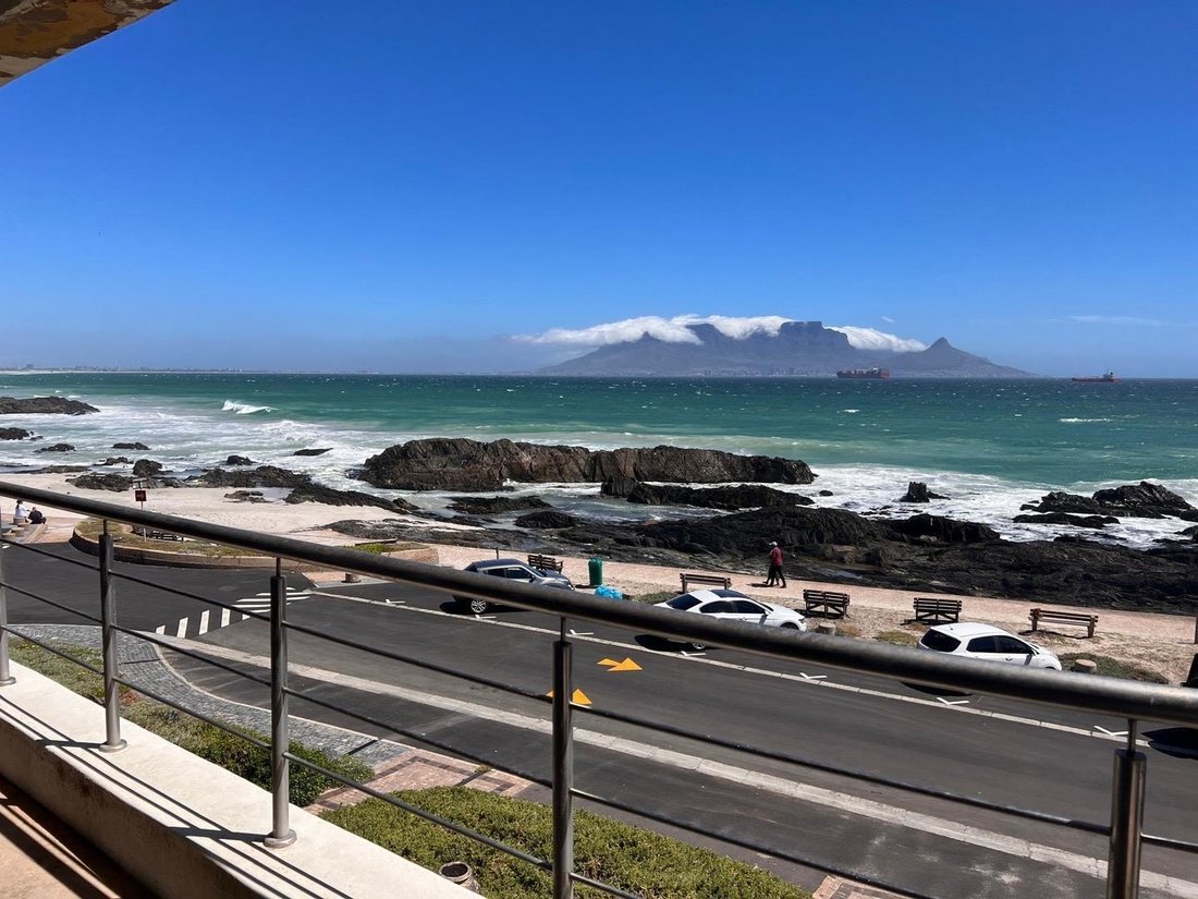 Land in Bloubergstrand, Cape Town, South Africa 4 - 18685138
