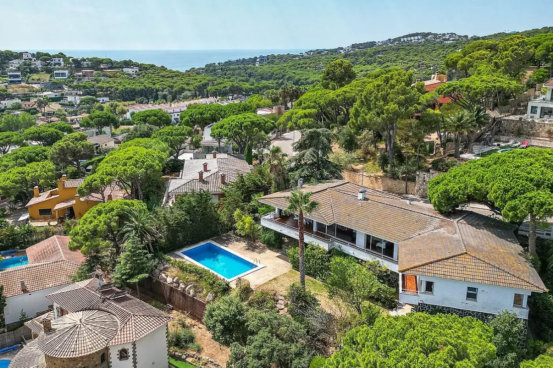 Villa in Calonge i Sant Antoni, Catalonia, Spain 3 - 18684870