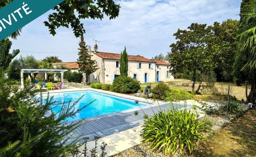 House in Taillant, Nouvelle-Aquitaine, France 1