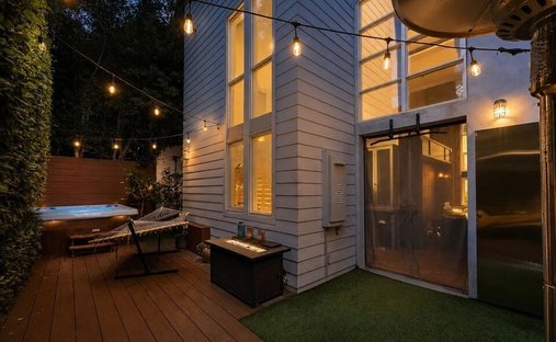 Condo in Los Angeles, California, United States 1