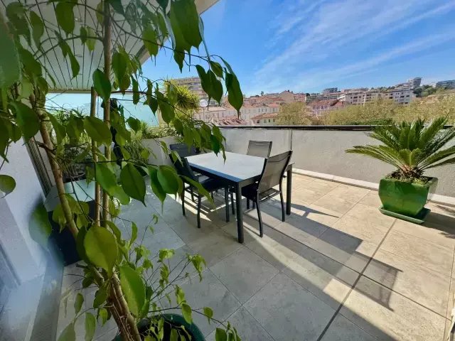 Apartamento en Vallergues, Cannes, Francia 1 - 17282985