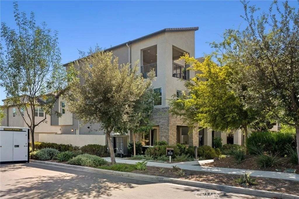 Condo in Irvine, California, United States 1 - 18685263