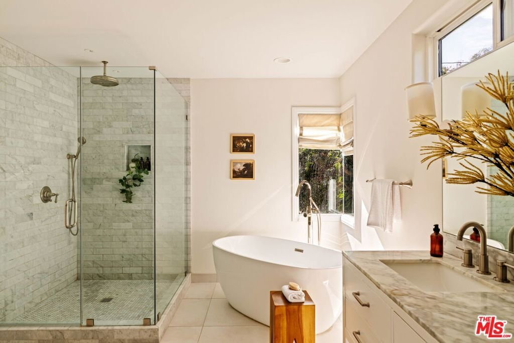 House in Los Angeles, California, United States 3 - 18685134