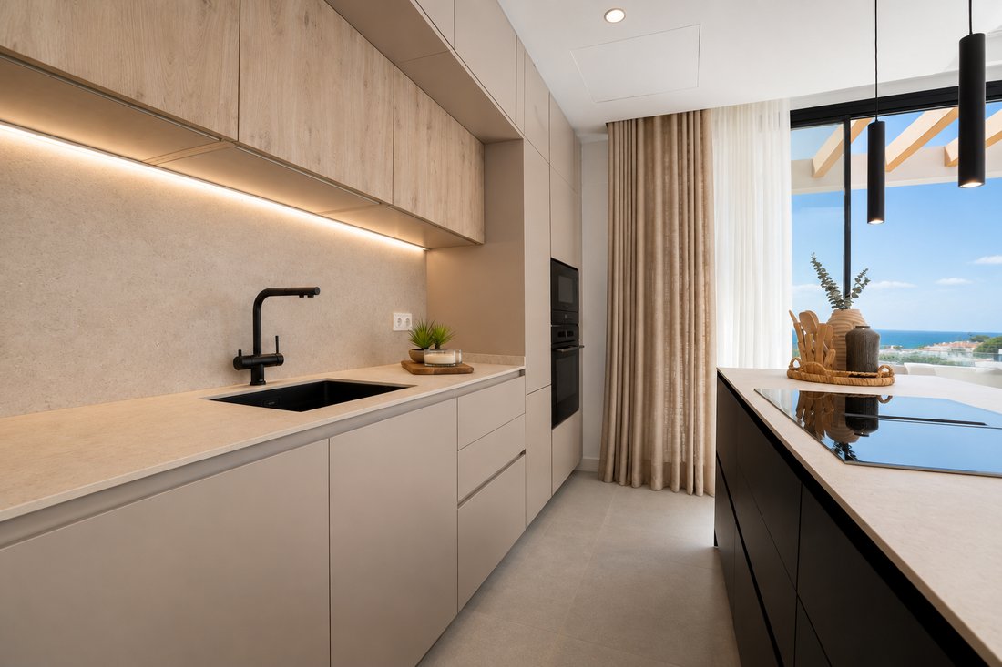 Penthouse in Torremolinos, Andalusia, Spain 4 - 18324556