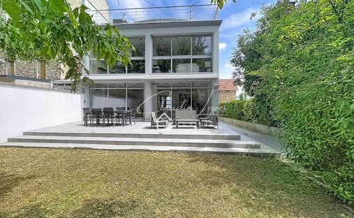 House in Centre Ville-Commerce, Enghien-les-Bains, France 1