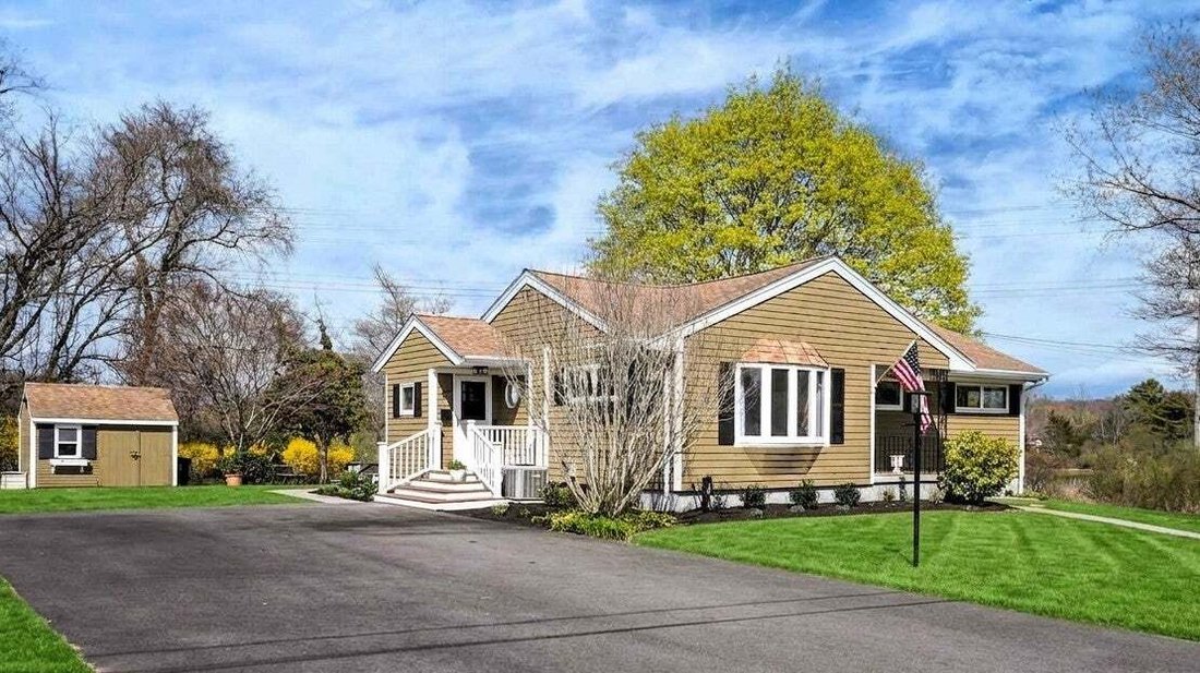 House in Swansea, Massachusetts, United States 2 - 18684689